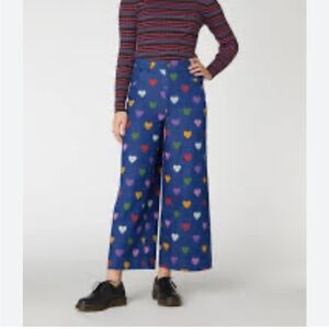 DANGERFIELD Skipped a Beat Multicolor
Heart Print Wide Leg Jeans NWOT Size 16
